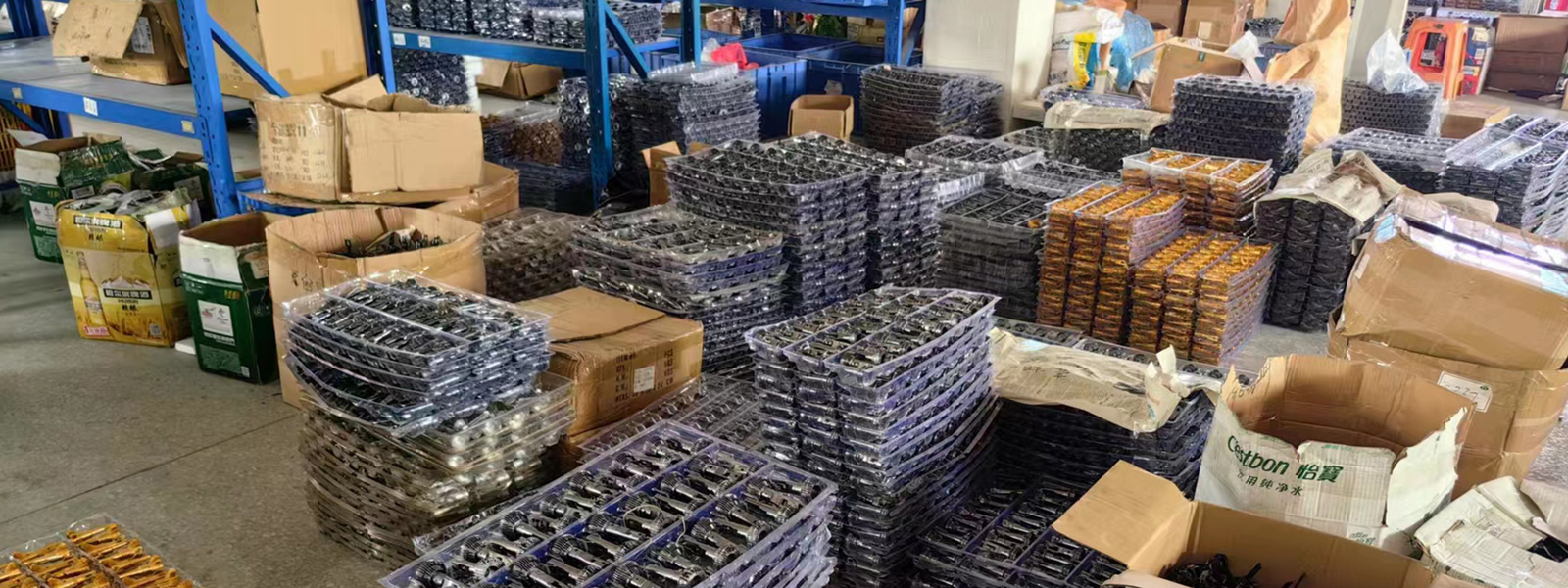Guangzhou Baobao Lighting Co., Ltd. linia produkcyjna producenta